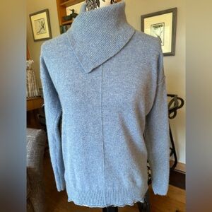 Sundance Sweater XS  Scarf Neck 100% Cashmere Light Blue